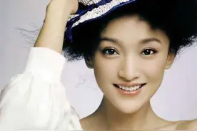 “周公子”周迅风流潇洒的人生图片