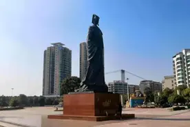 衡阳县王船山广场图片