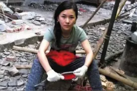 “无腿妈妈”抖音走红：上帝给了她一张天使脸庞，却折断她的翅膀图片