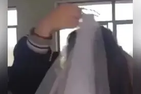 “老师，请让我们为您披上头纱......”图片