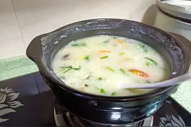 小白也能成功的虾干鲍鱼粥图片