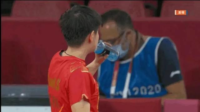 奥运会乒乓球赛孙颖莎和伊藤美诚喝的饮料除补水还有啥用？