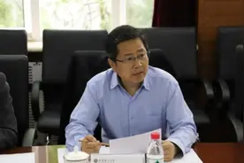 技术员出身，31岁开始创业，背靠华为苹果，成为山东首富图片