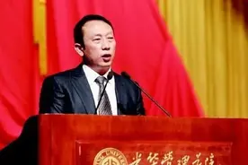 【先进典型】知识的渴望——黄久生人生故事系列之二图片