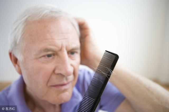 头发这么脆弱，难怪会脱发