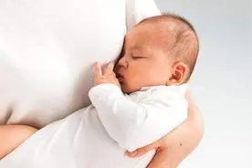母乳宝宝到底有没有吃饱？5个指标来判断，新手妈妈不用慌图片