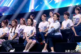 40位央视主持人亮相网综发布会，红毯搭配看点十足，撒贝宁太抢戏图片