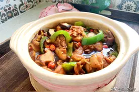 做冷冻鸡肉时，不要直接下锅炒，多加一步，鸡肉滑嫩不腥吃着放心图片