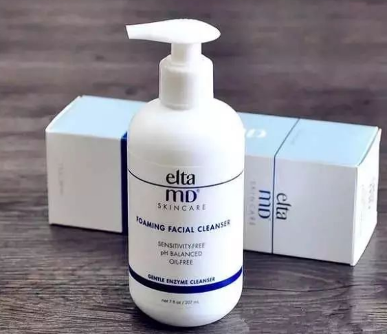 油皮痘痘肌怎么护肤？男女通用的好用氨基酸洗面奶推荐！