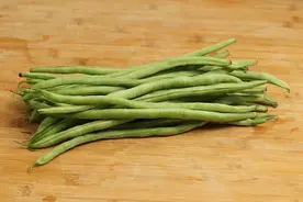 四季豆这样做太好吃了，香辣脆爽，做法简单，比吃大鱼大肉还解馋图片