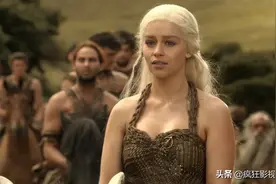 《权力的游戏》8位美女角色，最受欢迎的还不是“龙母”艾米莉亚图片