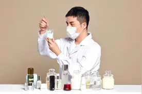 从美妆品牌创始人到淘宝主播，李某人的十年变形记图片