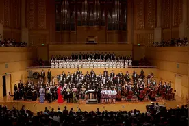 最现场 武汉音乐学院大型交响音乐会《永远跟党走》圆满落幕图片
