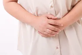 同房出血或是5点因素导致，教你4步紧急护理法，但也别忽视就医图片