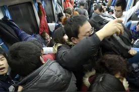 2003年恐怖的列车图片