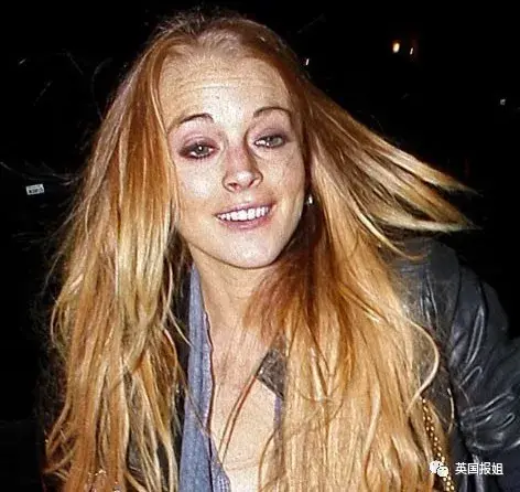 被爸妈害惨，玉女变“欲女”，好莱坞最美甜心崩坏的十年…