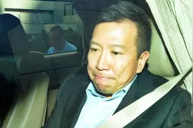 服刑8年期满 陈振聪今早出狱图片