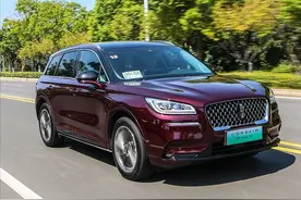 能打BBA的猛兽！林肯冒险家也来了一辆混动版，开起来究竟如何图片