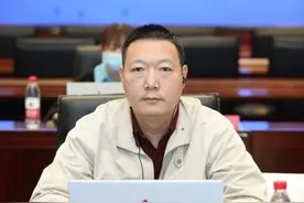 业主、业委会、物业三方互指“违规”没人管？街道办承诺“斩乱麻”图片