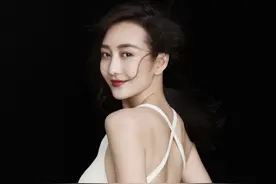 “花蝴蝶”王鸥：除了“夜光剧本”，她还深陷哪些不光彩的绯闻？图片