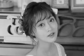 凌美琪去了魔仙堡，这些年过得不太好图片