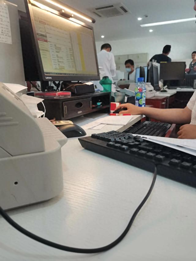 工商银行信用卡还款时间是几点，工商银行信用卡还款时间是几点到几点 配图02