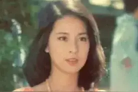 40年前，为了成龙跑美国偷偷生下孩子的林凤娇，如今怎样了？图片