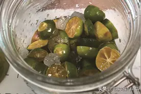 糖渍小青柠，炎炎夏日，来一杯酸酸甜甜小青柠茶，去火又甜蜜图片