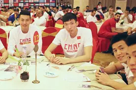 不打了！比赛推迟一年！中国男篮回应：隔离结束后就地解散图片