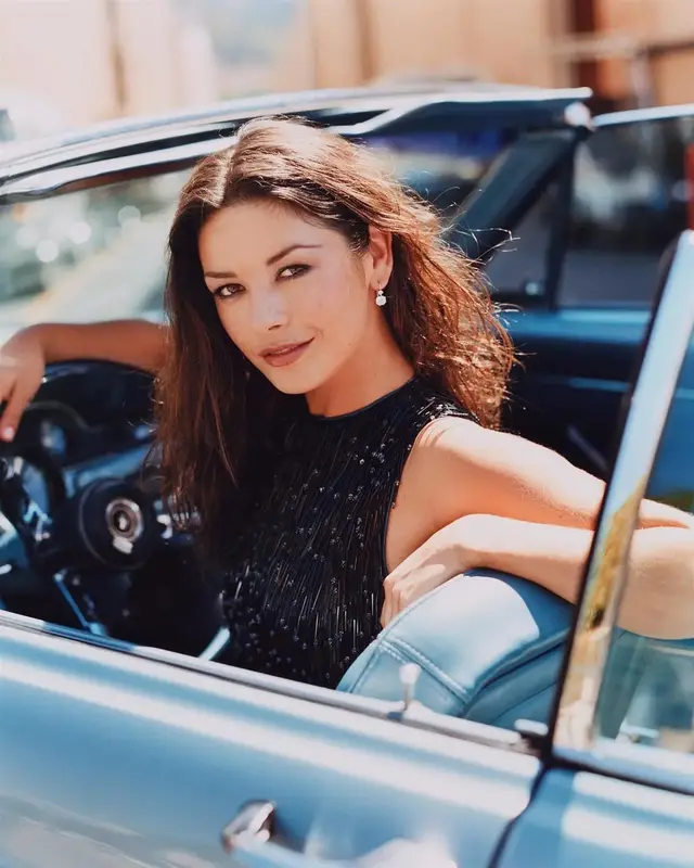 身体乳女补水清爽