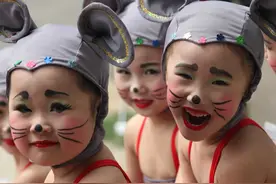 儿童节变“儿童劫”，家长：与其高强度排练节目，不如放假一天图片