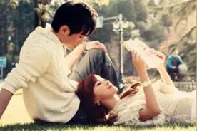 男人太思念一个女人，得了“相思病”，大都会有这三大症状图片