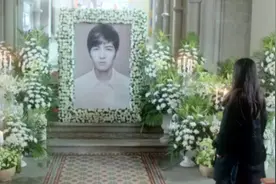 拍戏用演员的照片做“遗照”，真的不怕出事吗？其实导演早有妙招图片