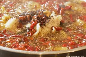 在北京开了26年的老店，靠一道水煮鱼征服了两代人的胃图片