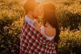 被抛弃的女人，别折磨自己，换种思维就看开了图片