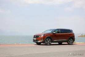 「路试」标致全新5008——香榭丽舍新风潮图片
