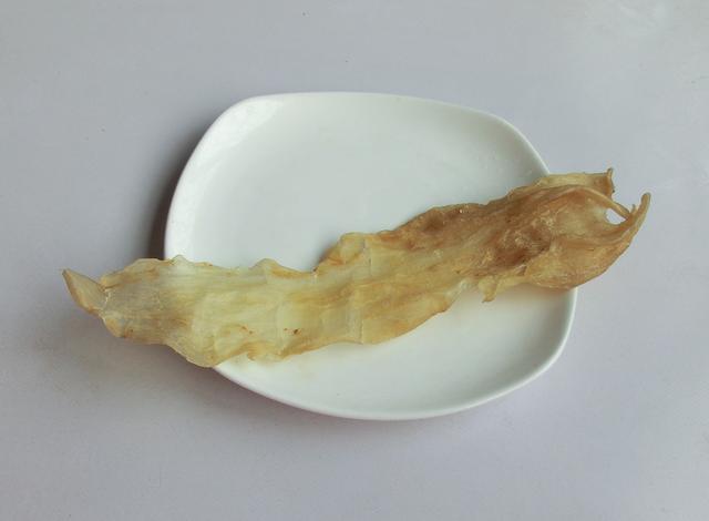 为什么有些花胶没胶质 为什么花胶没有腥味难道是假的吗?