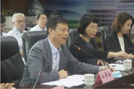 辽宁省人民医院对口帮扶六枝特区人民医院座谈会暨揭牌仪式隆重举行图片