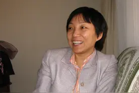 女足主帅人选犹而不决，孙雯力挺也没用，足协仍一意孤行图片
