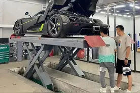 踩坏柯尼塞格又踩法拉利，认错态度诚恳，“在石250”不追究赔偿图片