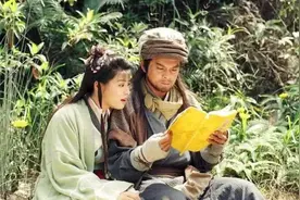 乔峰为什么喜欢阿朱不喜欢阿紫？人性里这个特点细思极恐图片