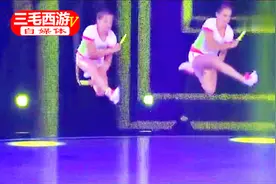 国外俩女孩一边跳绳同时跳舞，技艺高超，长见识视频封面