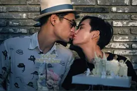 袁弘庆与张歆艺结婚5周年！凌晨晒俩人接吻照，甜蜜表白惹人羡图片