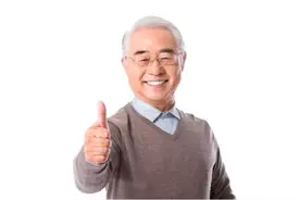 每天出300元找保姆，没人愿意来，儿媳想了个方法，省钱还省心图片