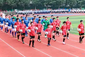 西安交大阳光中学第八届体育节暨第十八届田径运动会开幕图片