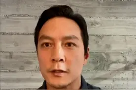 真男神！吴彦祖16万元悬赏缉凶，不怕报复，曾为陪患癌母亲息影图片