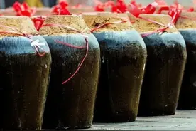 河南故事｜你有没有听说过一种酒，小鸡喝了会跳舞图片