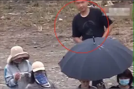 热巴黄景瑜恋情再添锤？被扒共用一个保镖，类似“巧合”不止一次图片