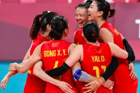 郎平哭了！向全国球迷道歉，要为奥运失利负主要责任，确认将离开图片