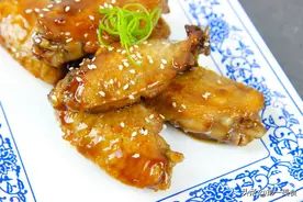 厨师长分享“可乐鸡翅”的做法，香浓滑嫩，软烂脱骨，好吃不油腻图片